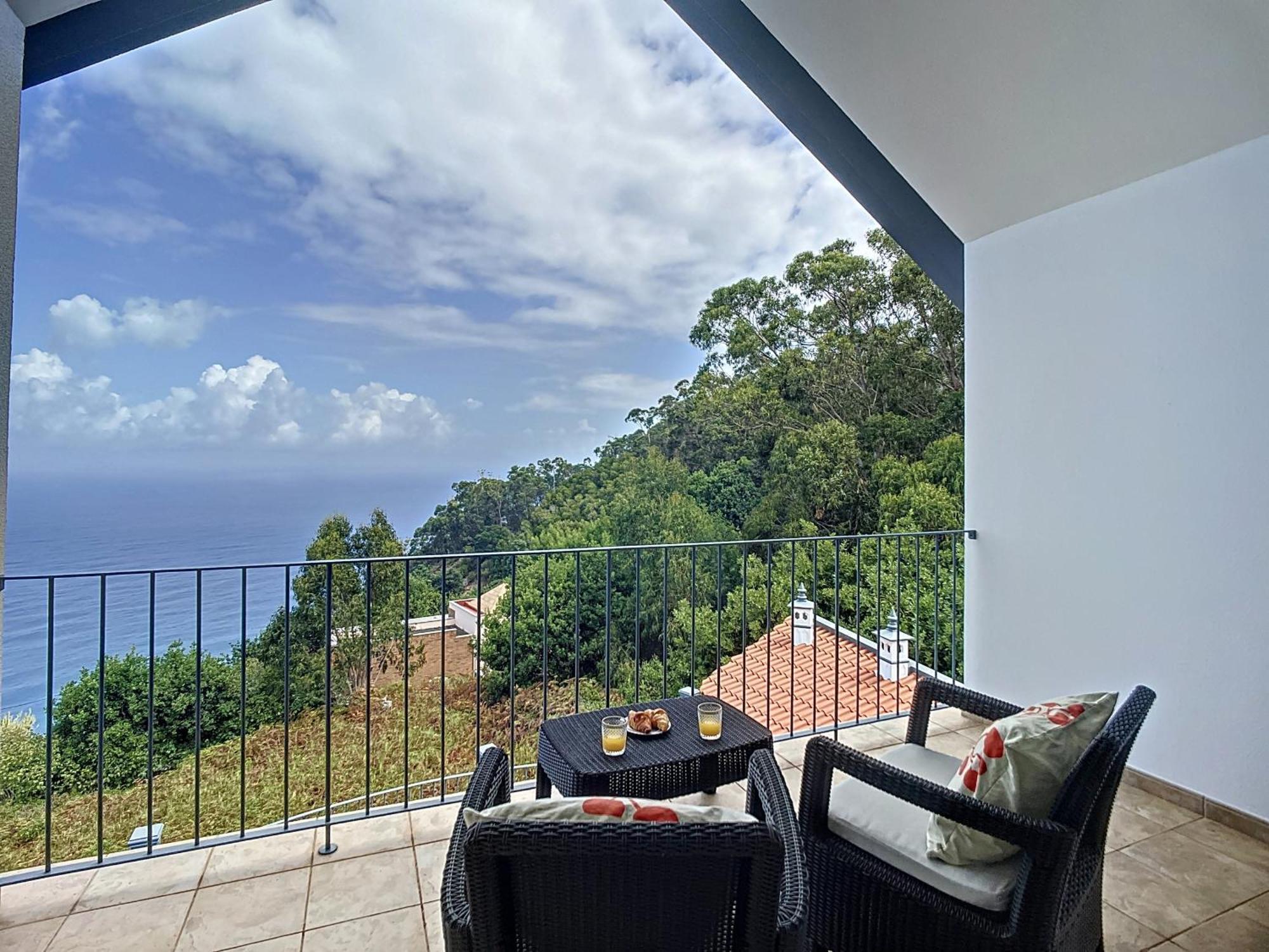 Vinhaticos Villa By Atlantic Holiday Porto Moniz Buitenkant foto